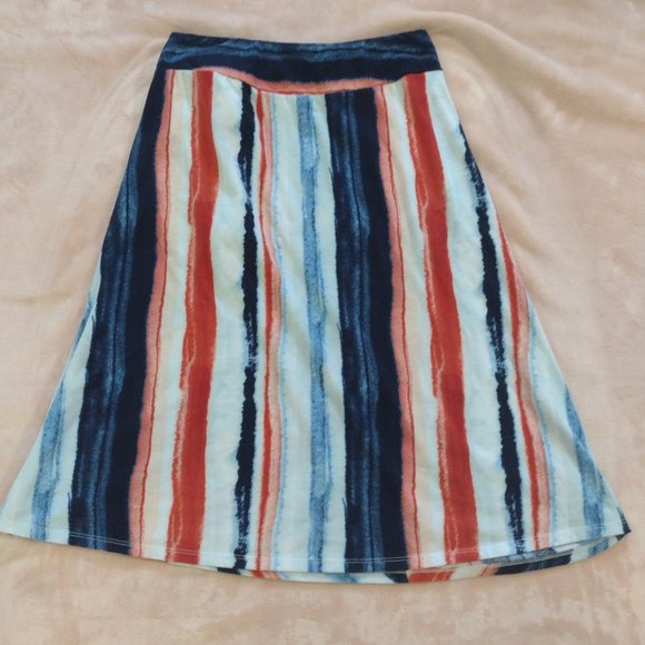 Skirt - Picture 2 of 4